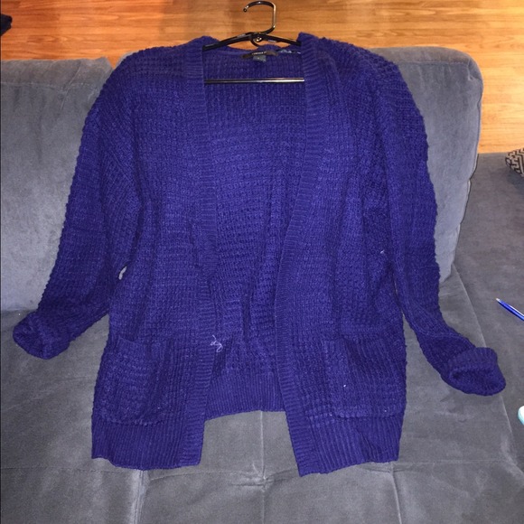 Knitted cardigan