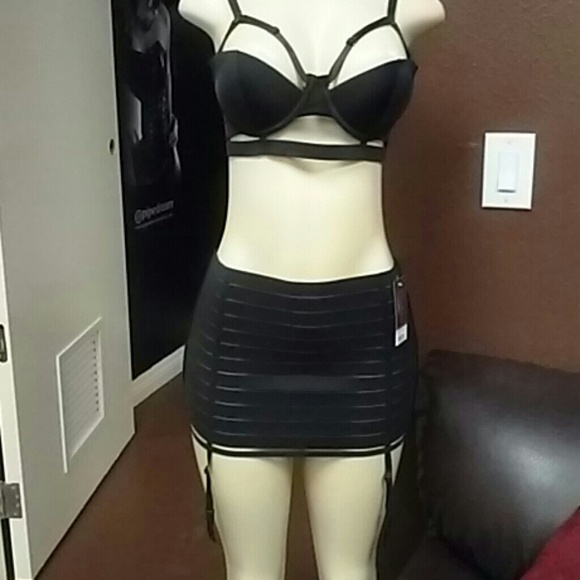 Bandage Bra & Skirt Set