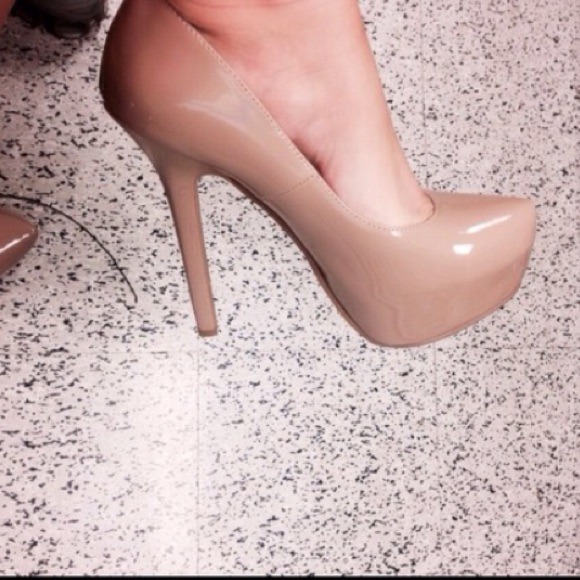 Chinese Laundry Shoes - Chinese laundry nude pumps
