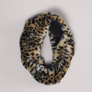 American eagle leopard print faux fur snood