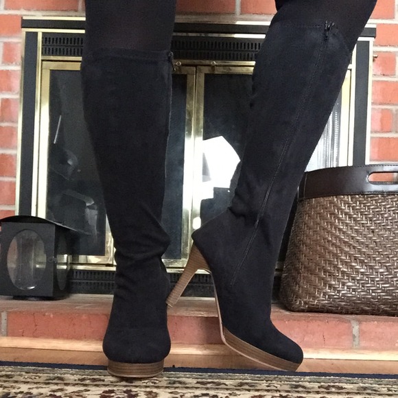 Black boots