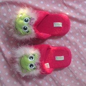 Slippers