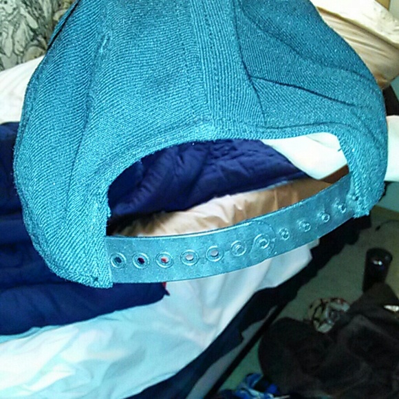 Hat - Picture 3 of 3