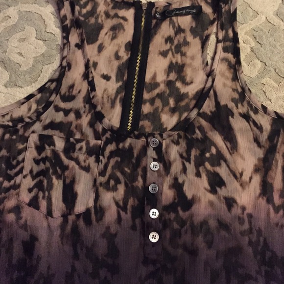 Sheer top - Picture 2 of 3