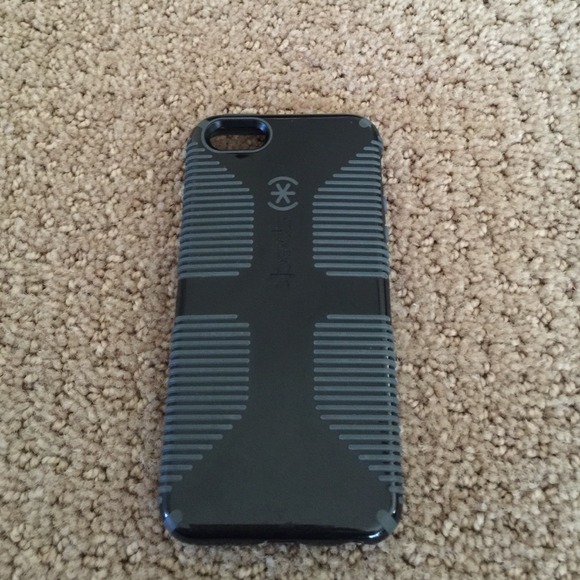 iPhone 5/5s black and gray Speck grip case