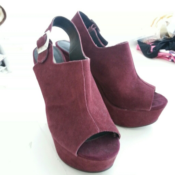 Steve Madden, WearMe, 7