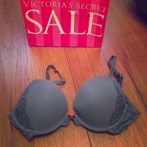 Victoria's Secret 34C Dream Angels Bra - Push Up