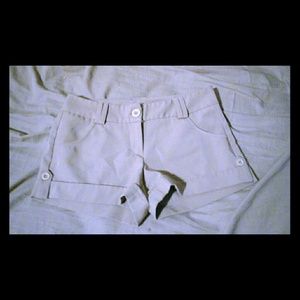 Small/short tan shorts