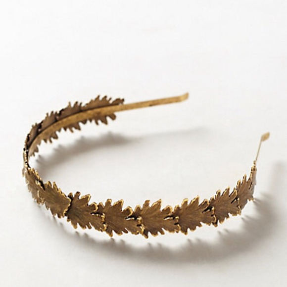 Anthropologie Accessories - Anthropologie leaf headband