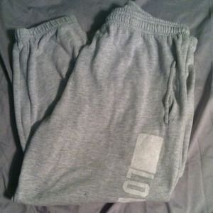 Mid-calf vs pink workout pants