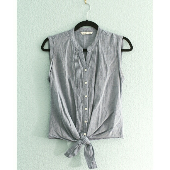 Old Navy Tops - Old Navy | Chambray Button-Down Top