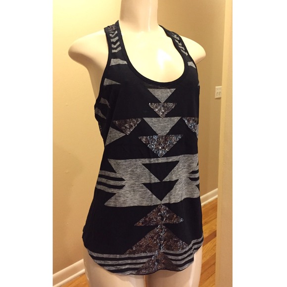 ⭕️SOLD/BUNDLED⭕️ Express Aztec Sequins Tank