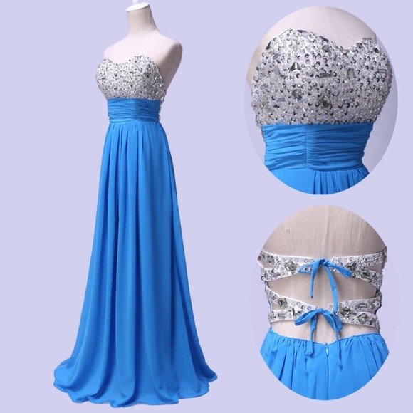 🚨 Prom Dress 🚨