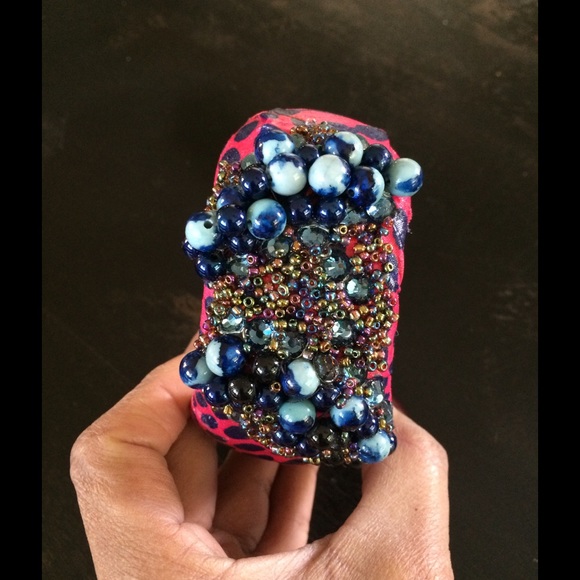 Statement Piece! - Picture 3 of 4