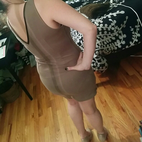 Super cute brown dress - Picture 2 of 2