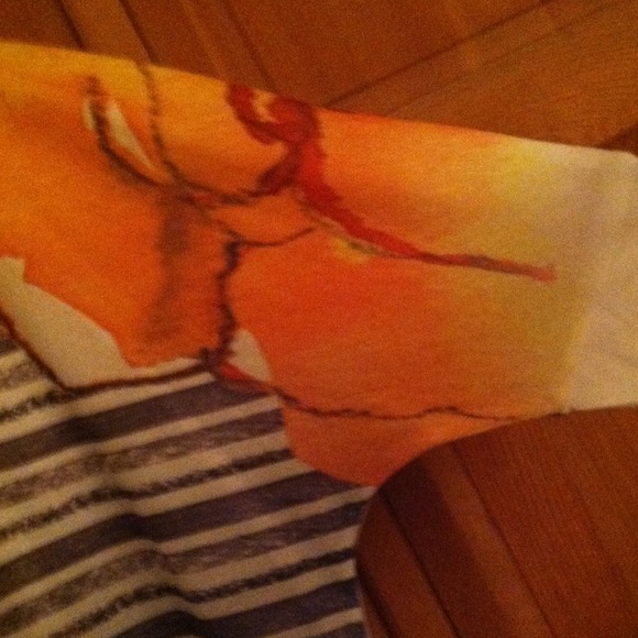 Size MP Top - Picture 2 of 2