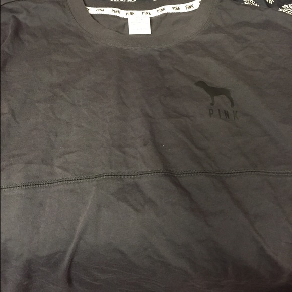 Vs Pink Cheetah Crew. No trades. - Picture 2 of 3