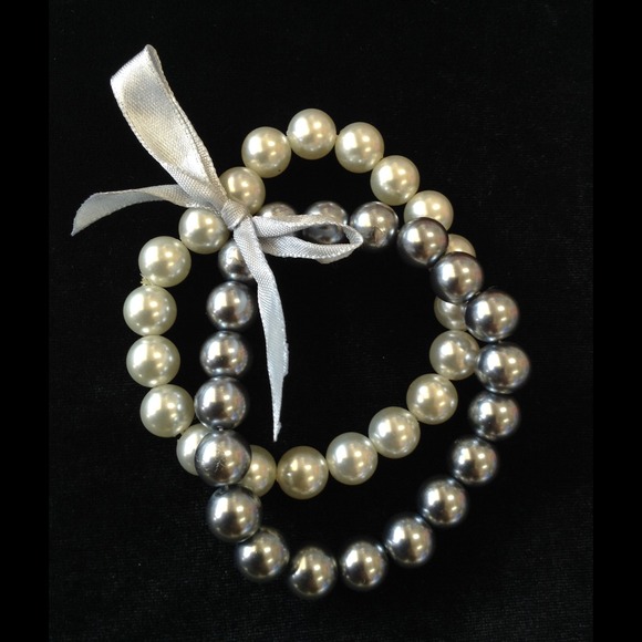 Multi-Strand Faux Pearl Bracelet