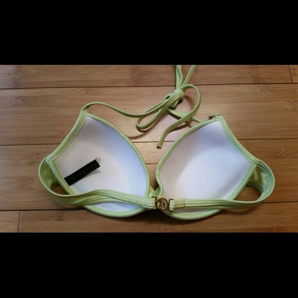 🌈🌙SOLD ☀🌻 NWOT Victorias Secret push up bikini - Picture 2 of 3