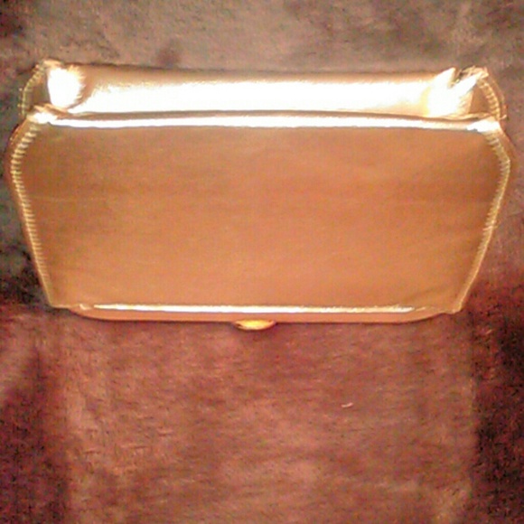 Gold foil cocktail  purse - Picture 3 of 3