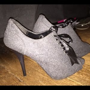 Lauren Conrad booties