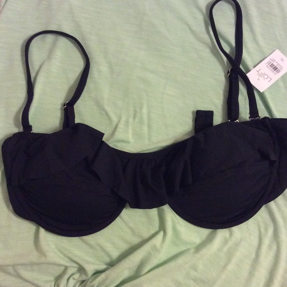 Loft ruffle underwire bikini top