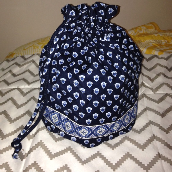 Vera Bradley lunch drawstring bag