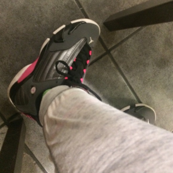 Air Jordan Retro 14 - Picture 3 of 3