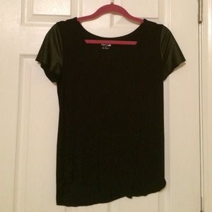 Black v-neck with faux leather sleeves