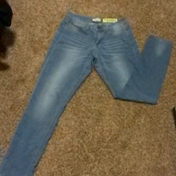 Light skin jeans (size 11)