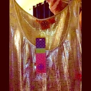 Metallic silk/poly Tory top NWT!