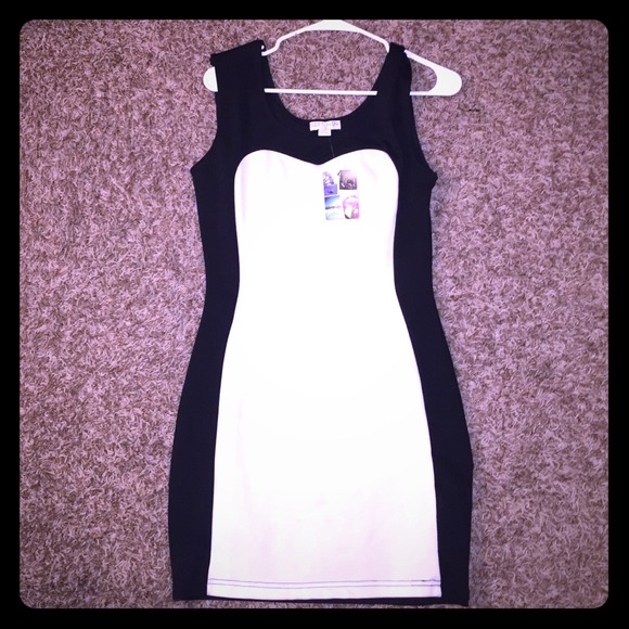 Black and creme fitted dress