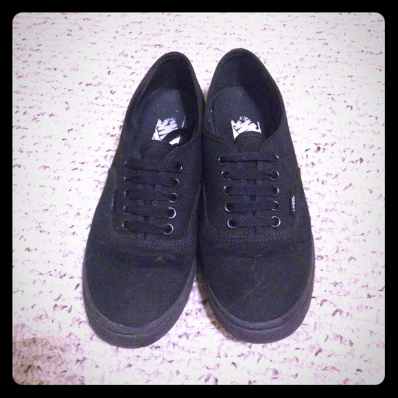 Lo Pro Vans SOLD ON mërçárï - Picture 1 of 2