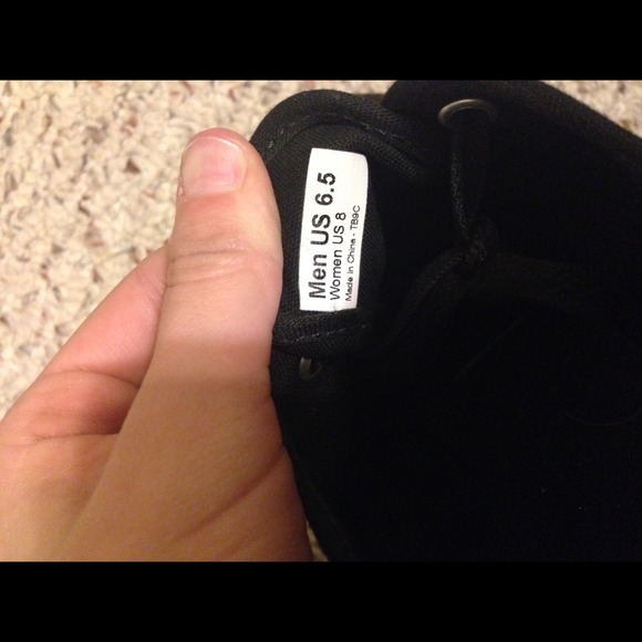 Lo Pro Vans SOLD ON mërçárï - Picture 2 of 2