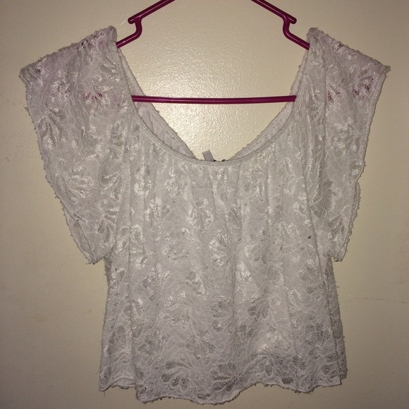 White crop top