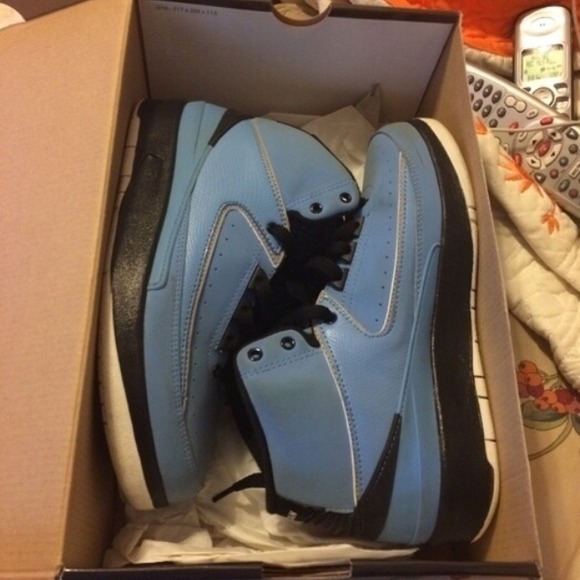 Retro American Blue 2's