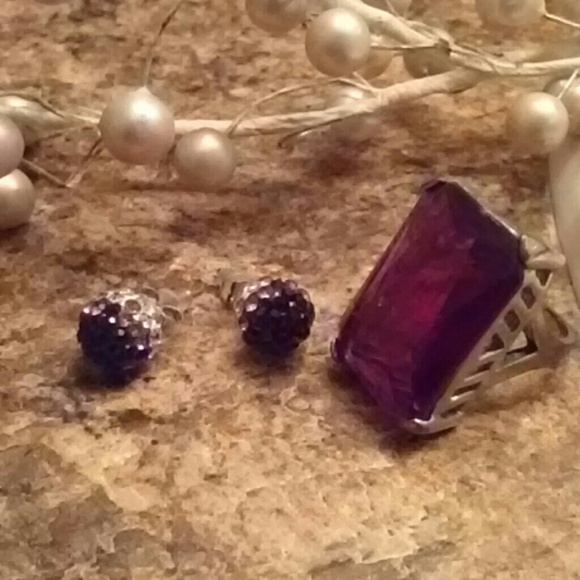 Jewelry/scraf - Picture 2 of 4