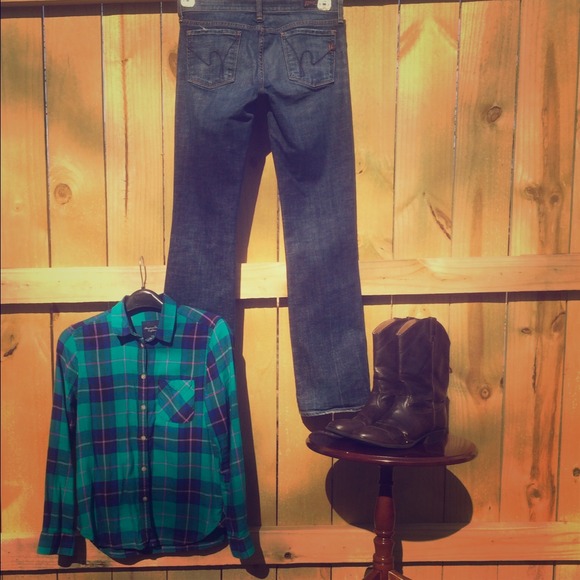 American Eagle plaid button down