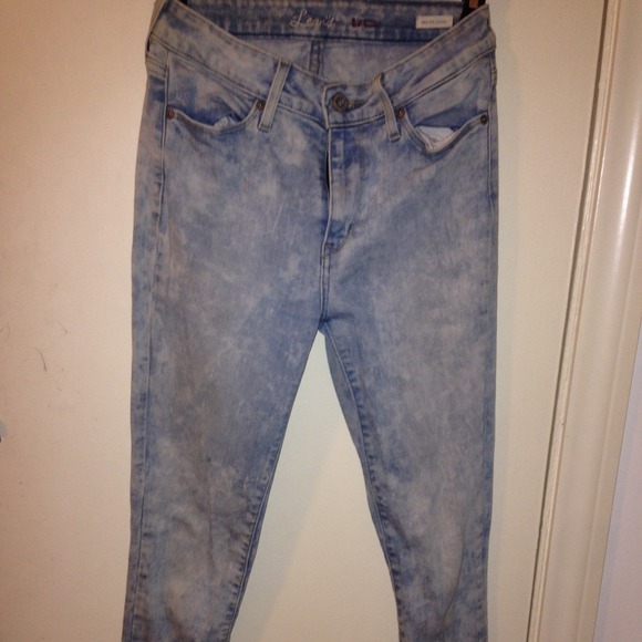 Levi's acid wash high rise Jean legging