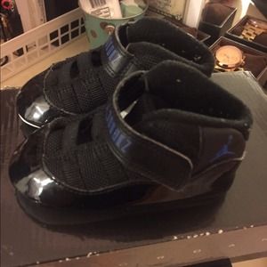 Space jams soft sole size 4c