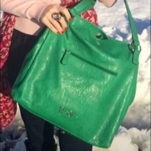 Jessica Simpson purse