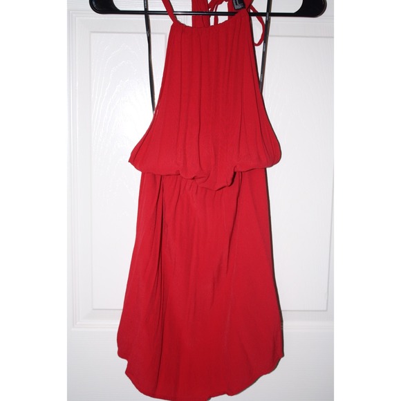 Cute red high neck dress!