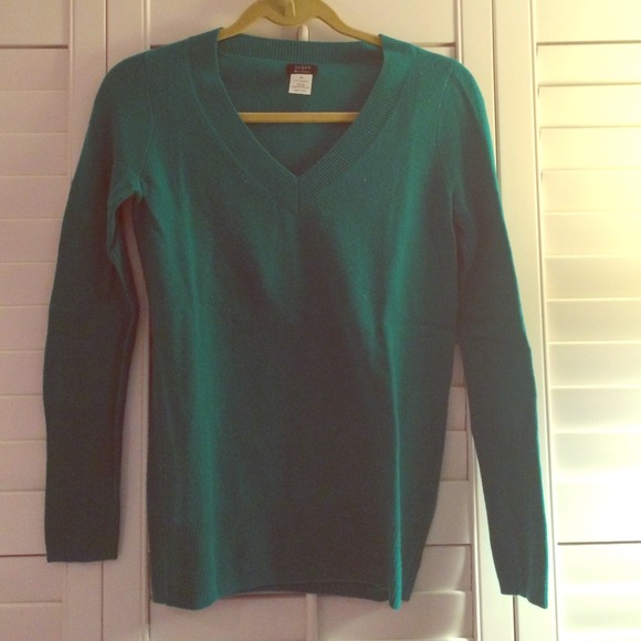 🚫SOLD🚫J. Crew Cashmere Sweater