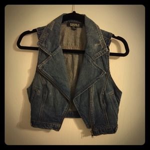 Cute & chic premium denim vest