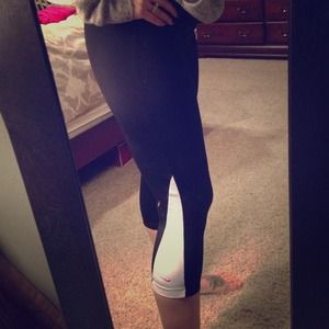 Nike dr-fit capris
