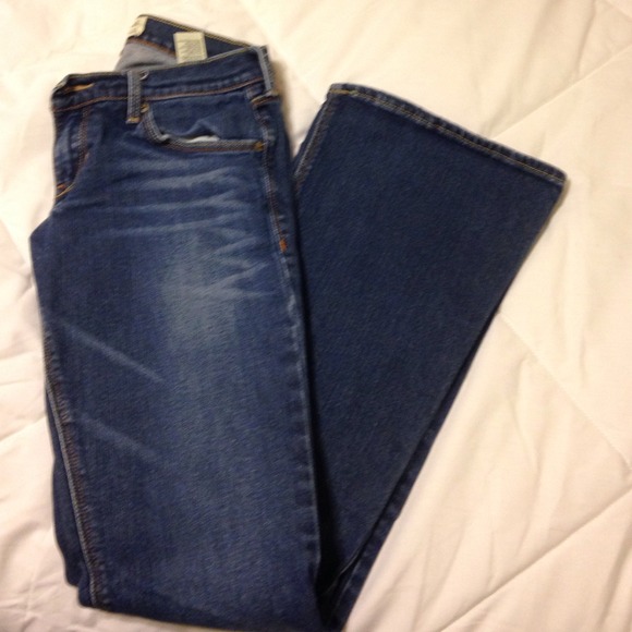 Hollister size 3 denim