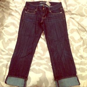 American Eagle darkwash capris, new with tags