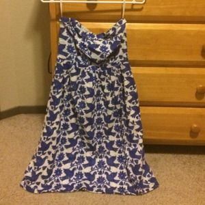Never worn blue and white bird dress