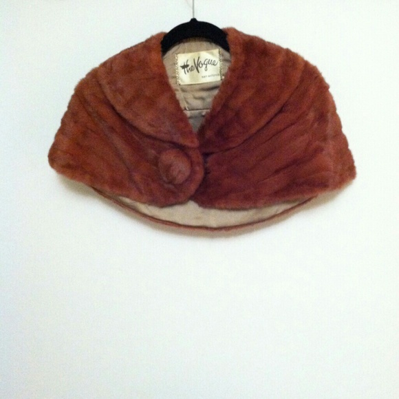 The Vogue San Antonio Vintage Shoulder Fur
