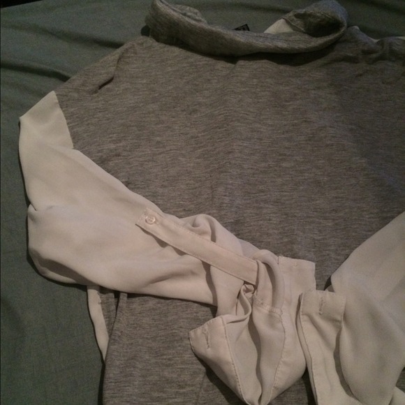 Forever 21 chiffon and cotton button down. Medium. - Picture 2 of 3